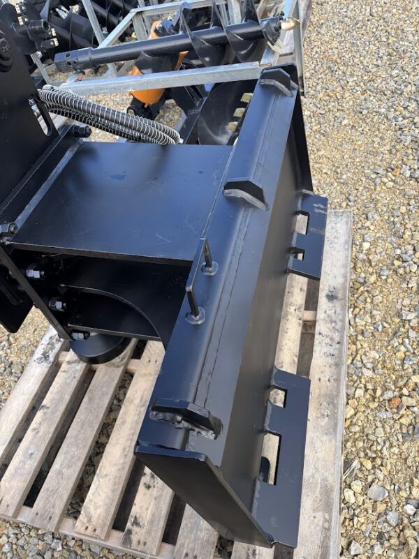 New! Heavy Duty Skid Steer 400 Post Pounder - Image 3