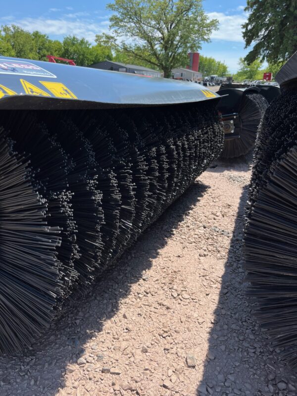 New! 72″ Hydraulic HD Angle Broom w/Poly Bristles - Image 3